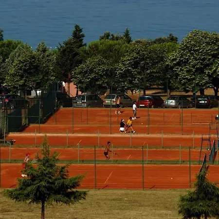 Adriamar Mobile Homes In Park * Umag