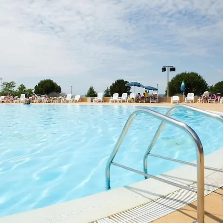 Campsite Adriamar Mobile Homes In Park *