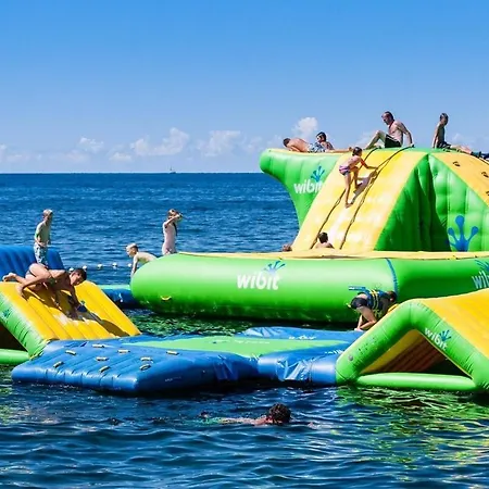 Adriamar Mobile Homes In Park Campsite Umag