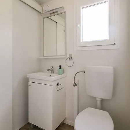 Adriamar Mobile Homes In Park Campsite *