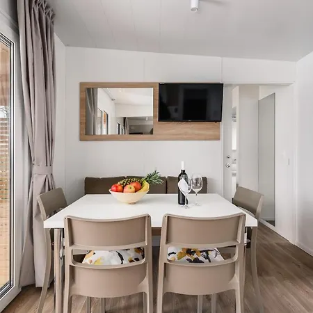 Campsite Adriamar Mobile Homes In Park Umag