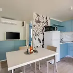 Adriamar Mobile Homes In Park Umag