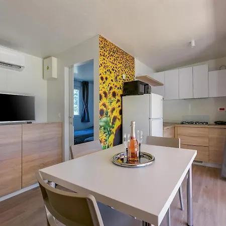 Adriamar Mobile Homes In Park Kemping *