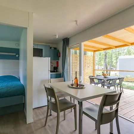 Adriamar Mobile Homes In Park Campsite