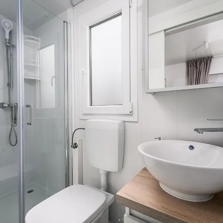 キャンプ場 Adriamar Mobile Homes In Park ウマグ